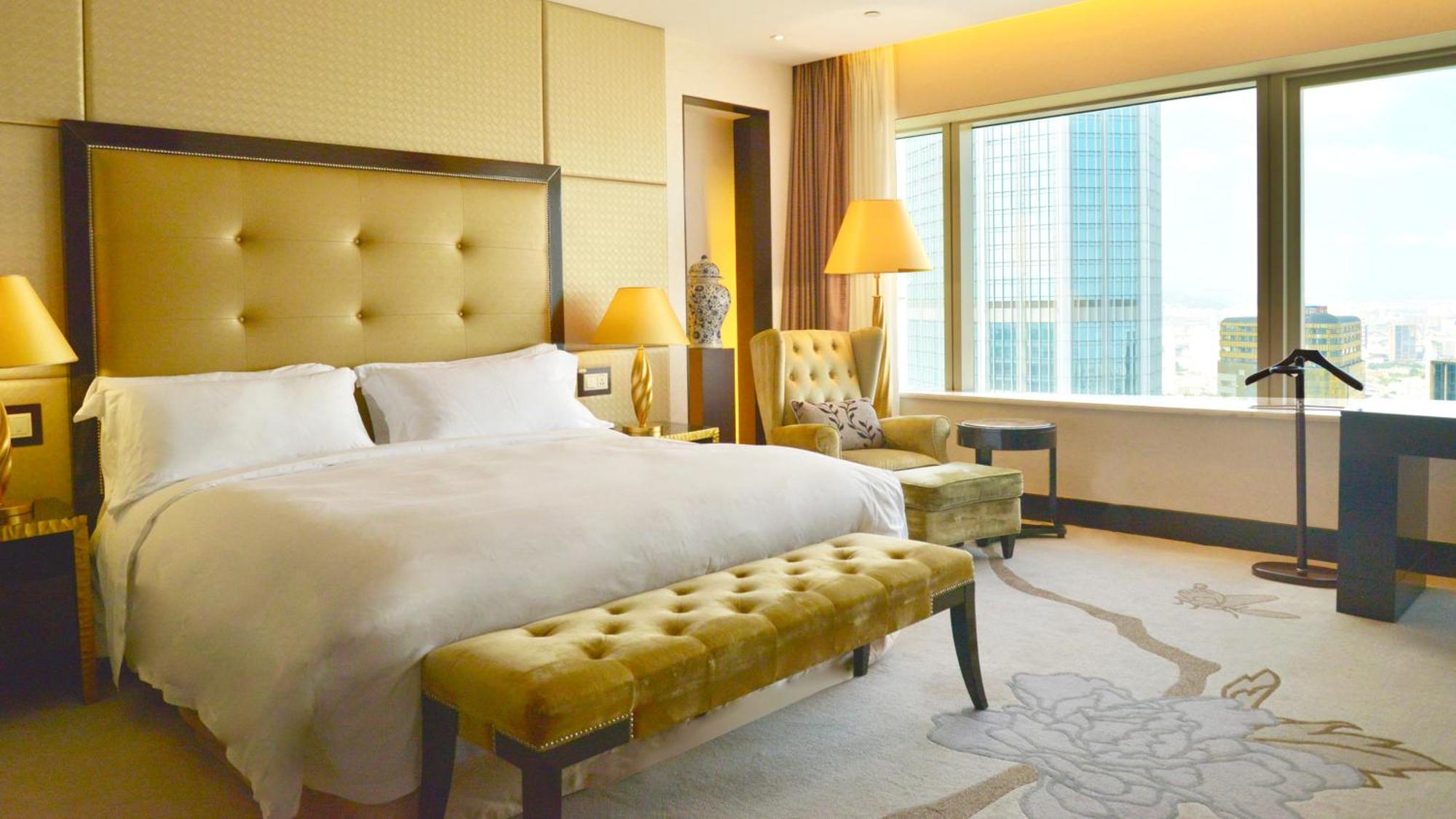 Intercontinental Dalian By Ihg Hotel Exterior photo